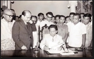 468635_10150604410087659_1091491221_o